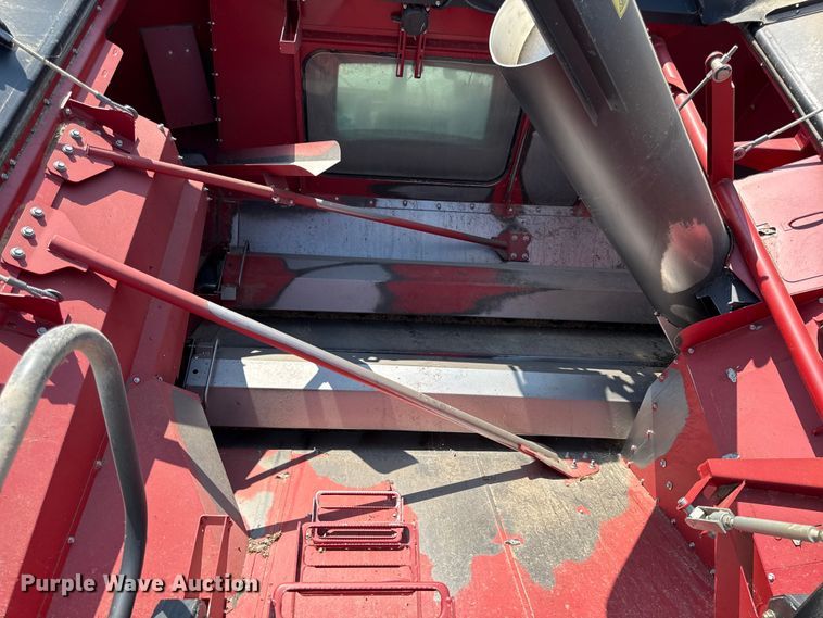 image for item EV6092 2013 Case IH 7230 combine