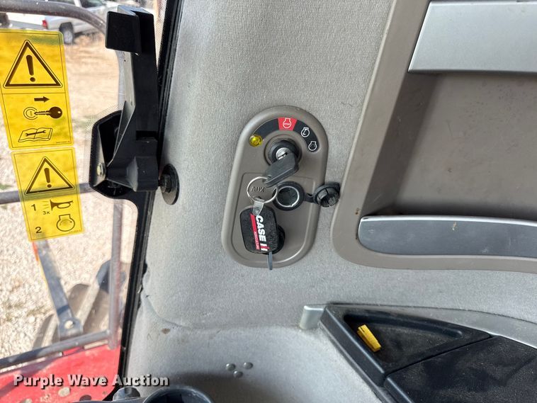 image for item EV6092 2013 Case IH 7230 combine