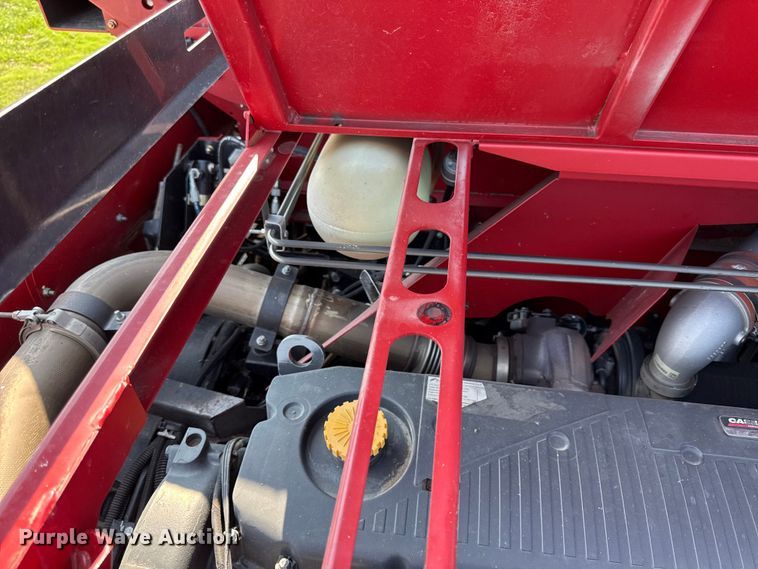 image for item EV6092 2013 Case IH 7230 combine