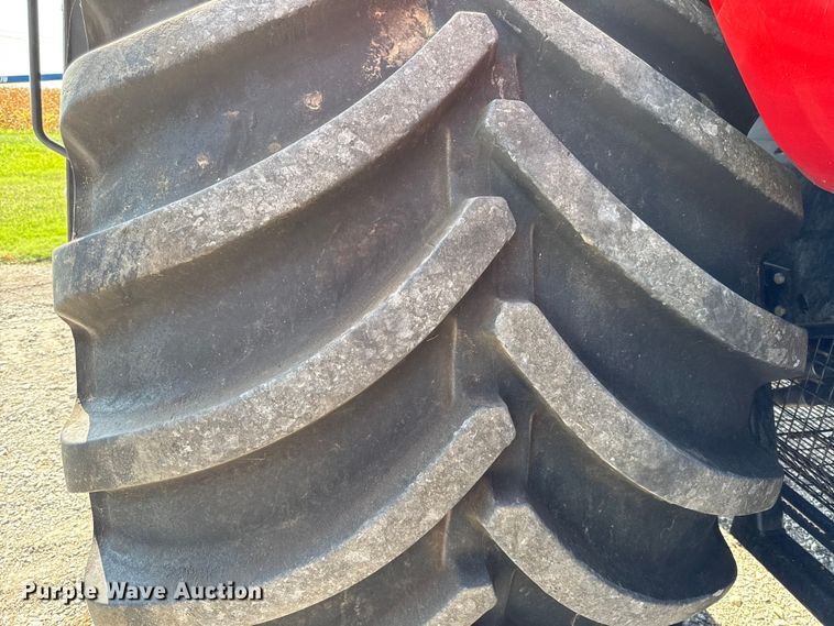 image for item EV6092 2013 Case IH 7230 combine