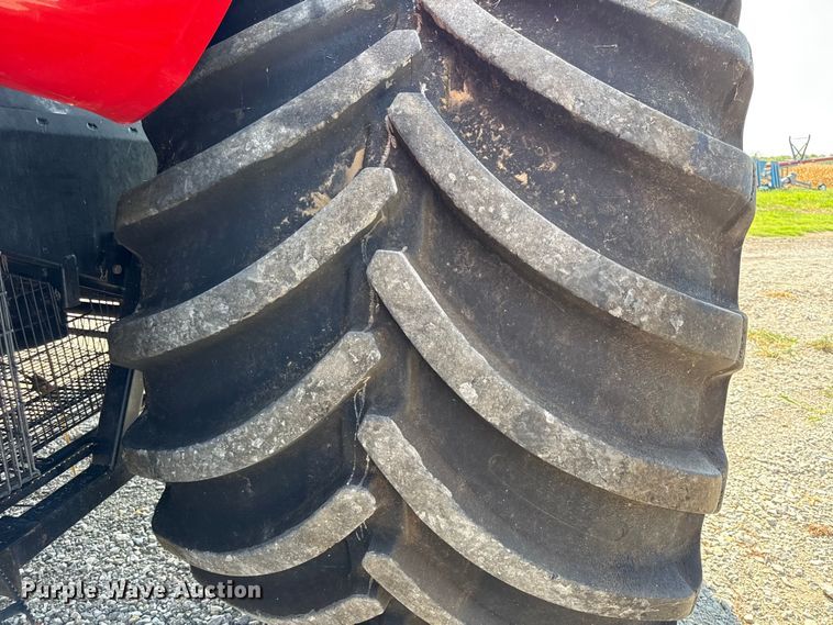 image for item EV6092 2013 Case IH 7230 combine