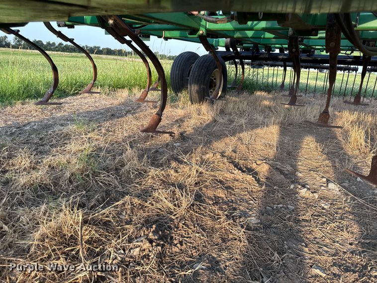 image for item EV6093 Great Plains 8336FCF field cultivator