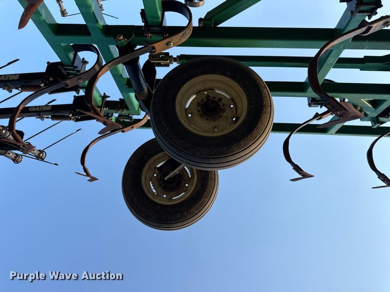 image for item EV6093 Great Plains 8336FCF field cultivator