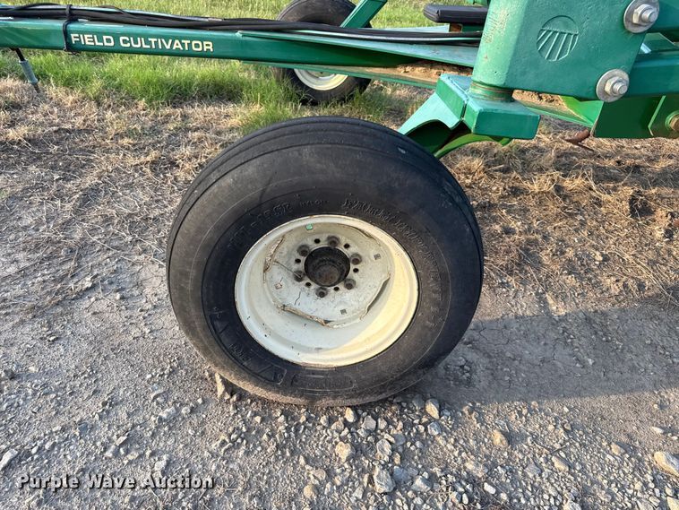image for item EV6093 Great Plains 8336FCF field cultivator