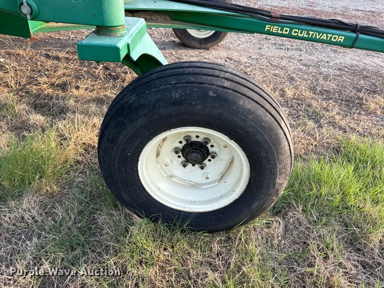 image for item EV6093 Great Plains 8336FCF field cultivator