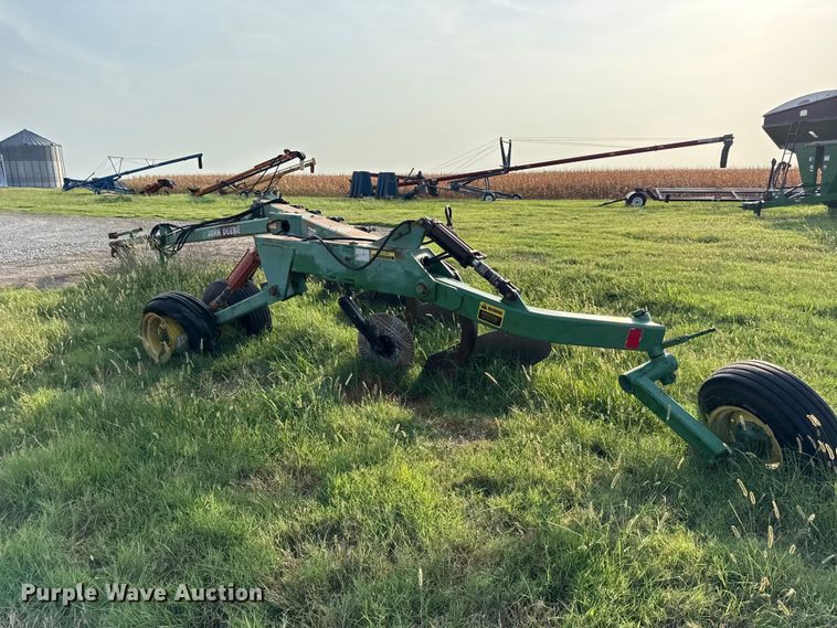image for item EV6096 John Deere 3710 six bottom plow