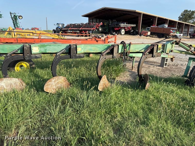 image for item EV6096 John Deere 3710 six bottom plow