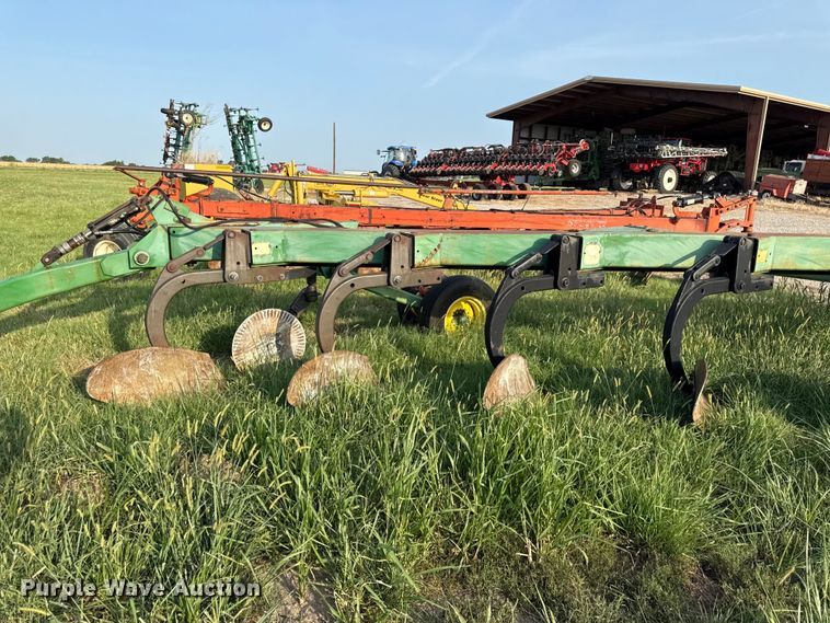 image for item EV6096 John Deere 3710 six bottom plow