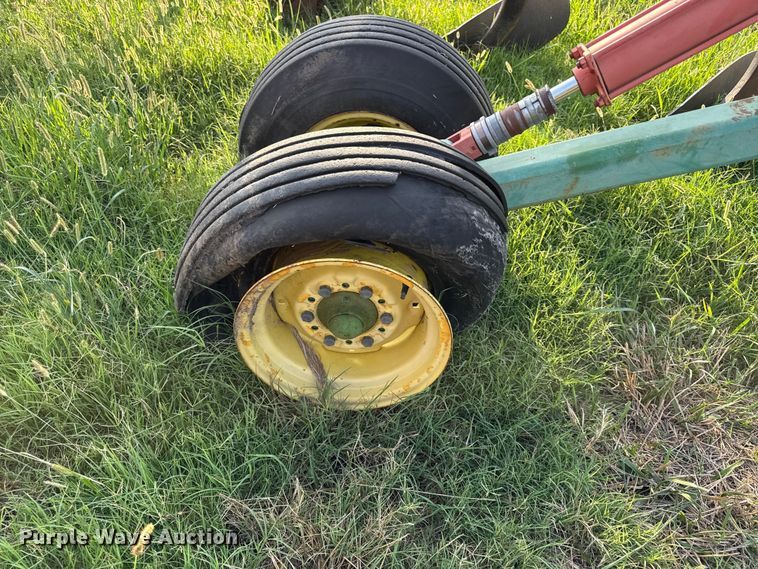 image for item EV6096 John Deere 3710 six bottom plow