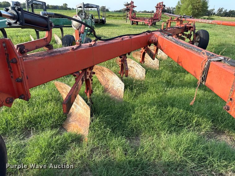 image for item EV6097 Allis-Chalmers seven bottom plow