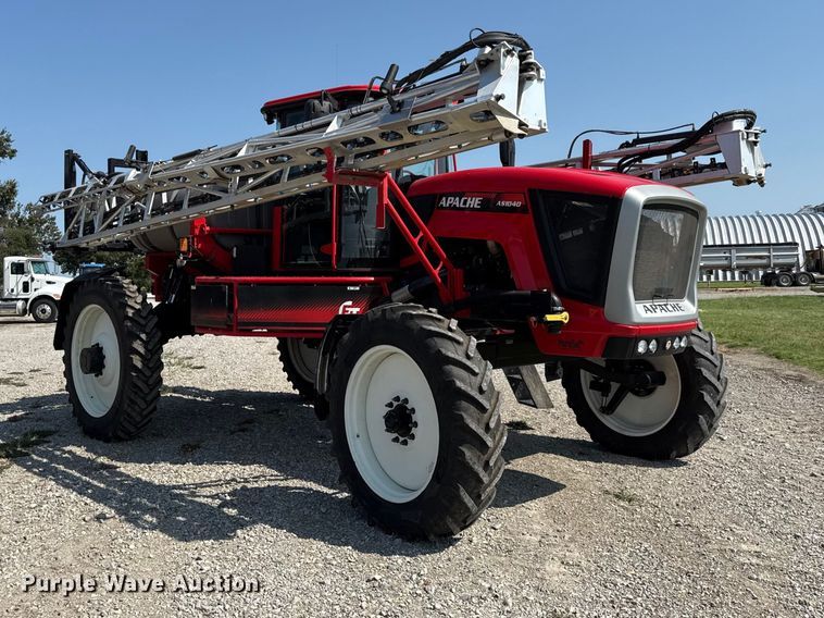 image for item EV6098 2020 Apache AS1040 sprayer