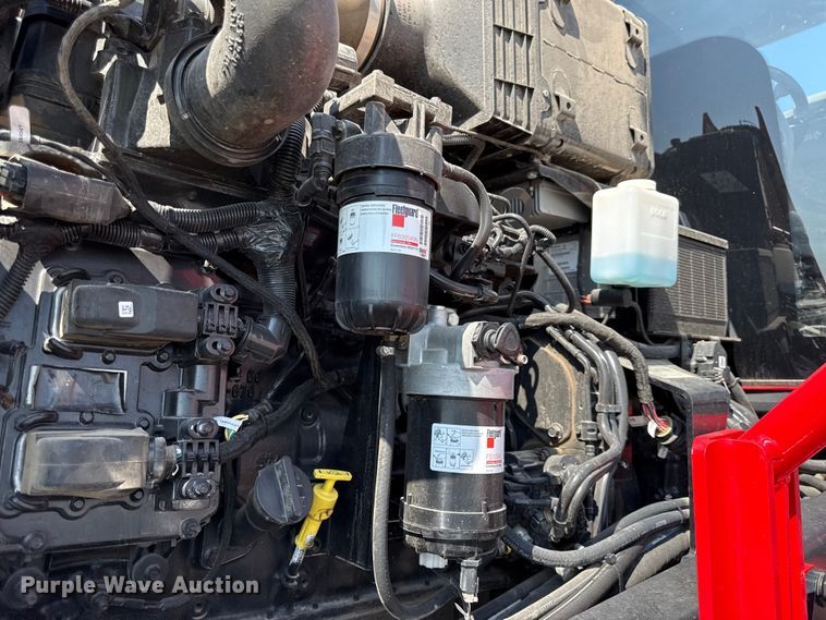 image for item EV6098 2020 Apache AS1040 sprayer