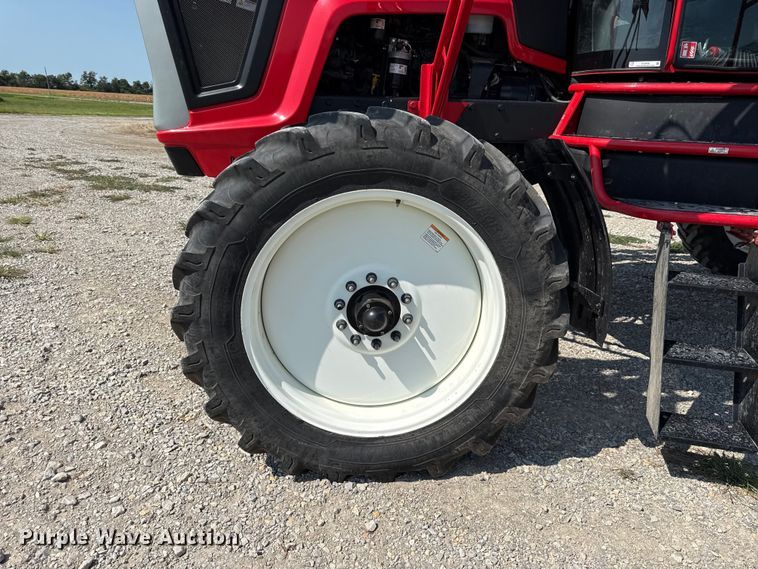 image for item EV6098 2020 Apache AS1040 sprayer