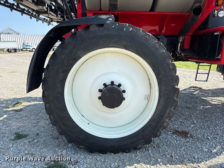 image for item EV6098 2020 Apache AS1040 sprayer