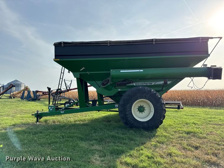 image for item EV6099 Unverferth GC9250 grain cart