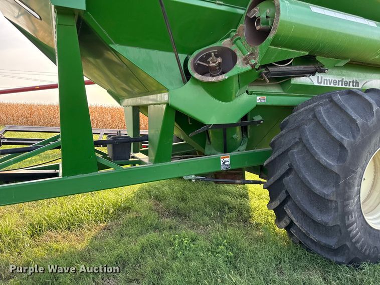 image for item EV6099 Unverferth GC9250 grain cart