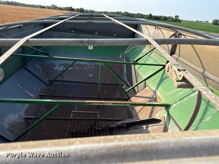 image for item EV6099 Unverferth GC9250 grain cart
