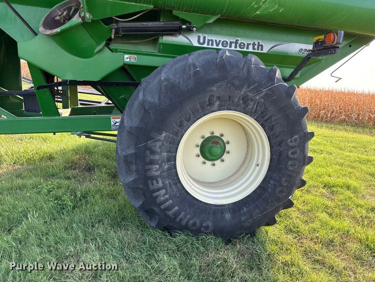 image for item EV6099 Unverferth GC9250 grain cart