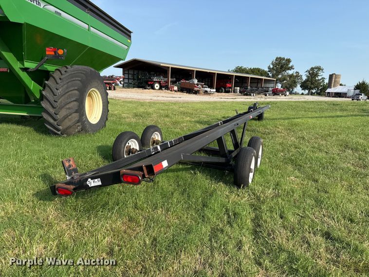 image for item EV6100 B&B technology BBHC 30TT header trailer