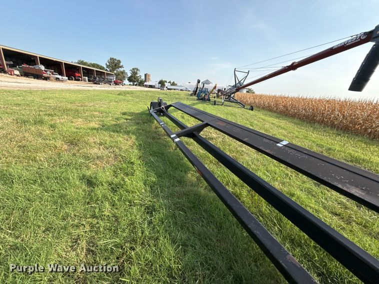 image for item EV6100 B&B technology BBHC 30TT header trailer