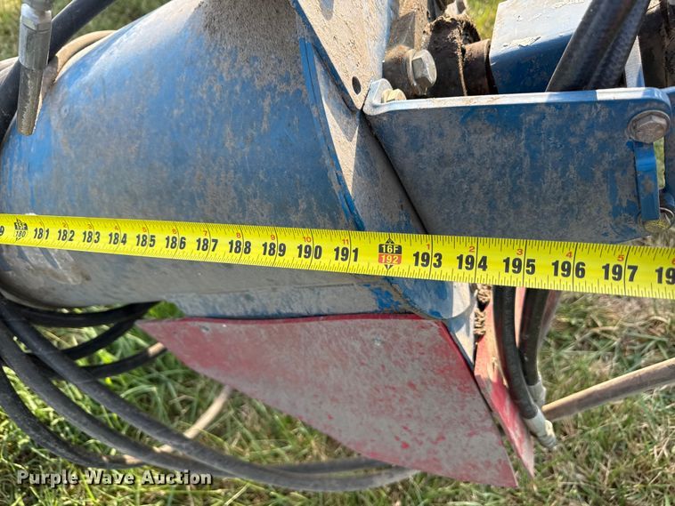image for item EV6102 Burchland GSX130 grain auger