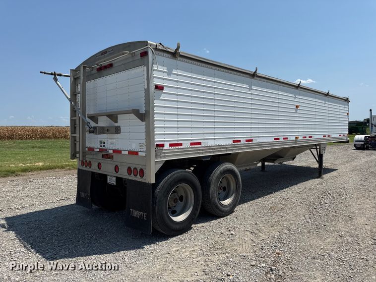 image for item EV6108 2004 Timpte grain trailer