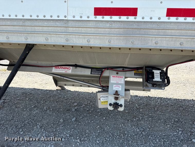 image for item EV6108 2004 Timpte grain trailer