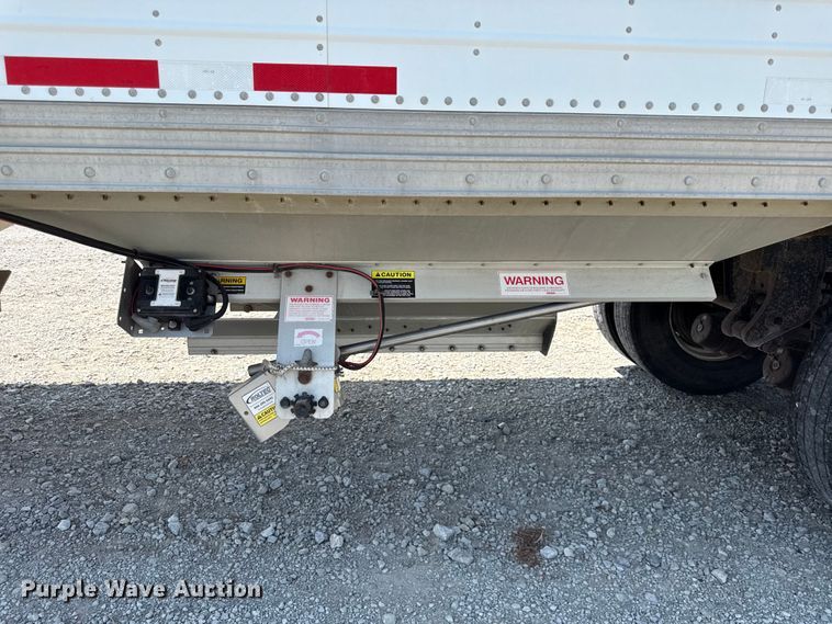 image for item EV6108 2004 Timpte grain trailer
