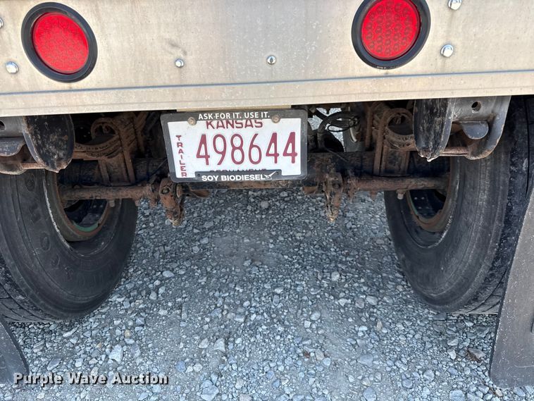 image for item EV6108 2004 Timpte grain trailer