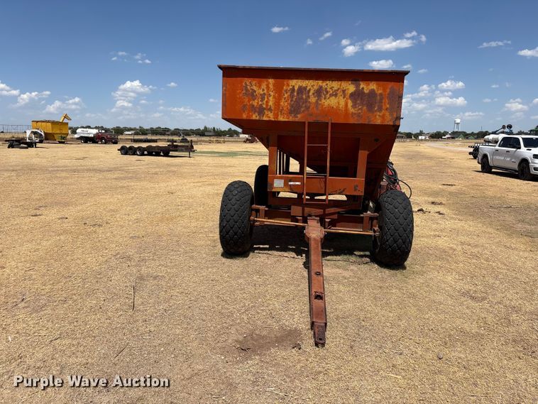 image for item EW4071 M&W Gear Company gravity wagon
