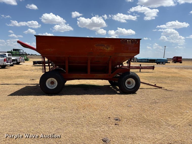 image for item EW4071 M&W Gear Company gravity wagon
