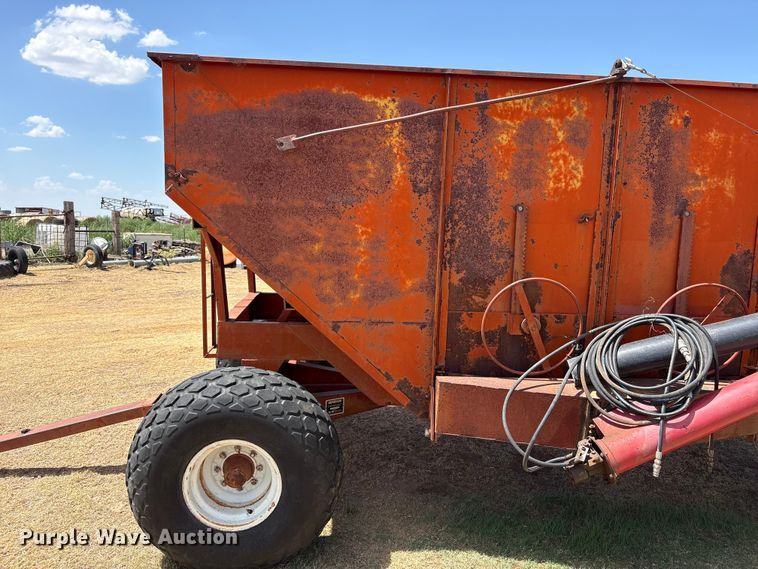 image for item EW4071 M&W Gear Company gravity wagon