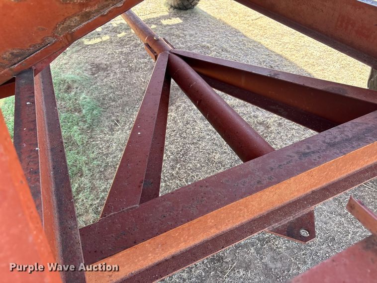 image for item EW4071 M&W Gear Company gravity wagon