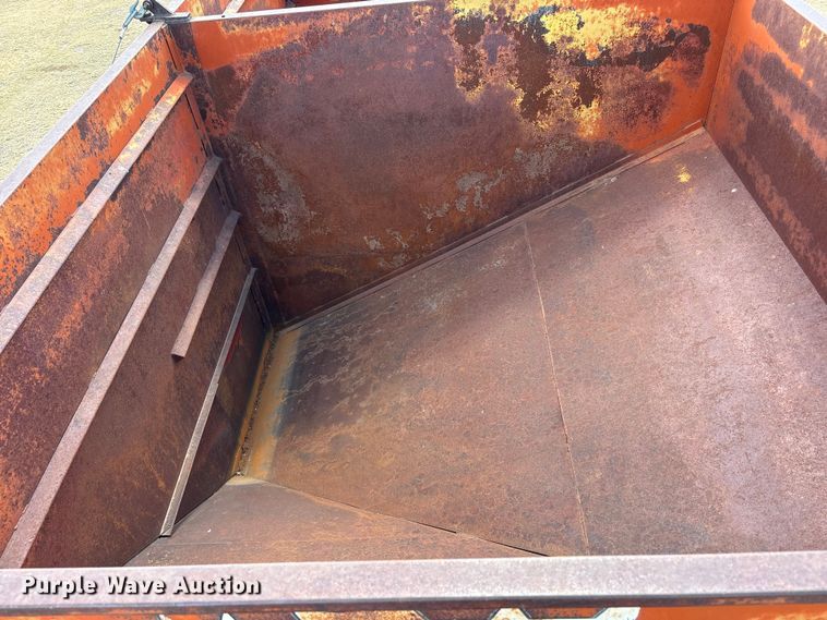 image for item EW4071 M&W Gear Company gravity wagon