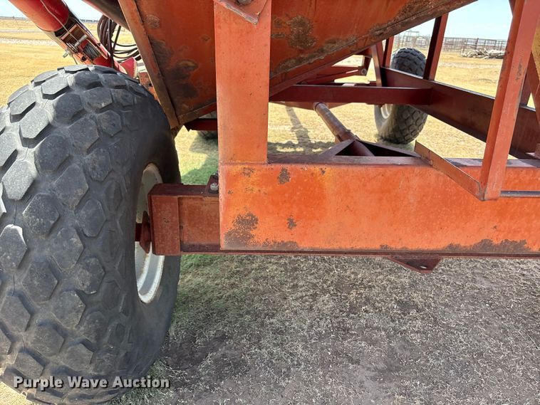 image for item EW4071 M&W Gear Company gravity wagon