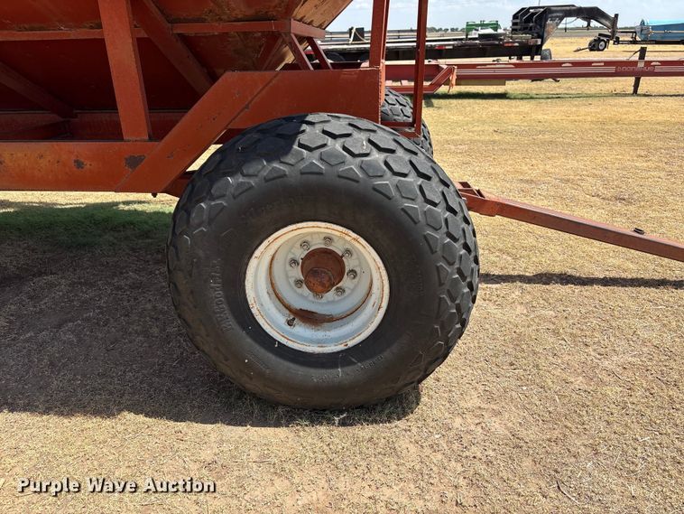 image for item EW4071 M&W Gear Company gravity wagon