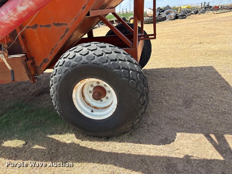 image for item EW4071 M&W Gear Company gravity wagon