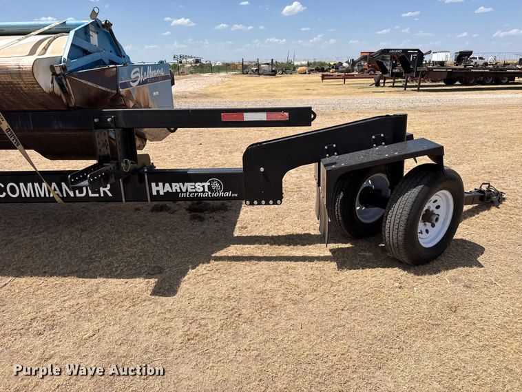 image for item EW4072 Harvest International Inc. 3840 header trailer