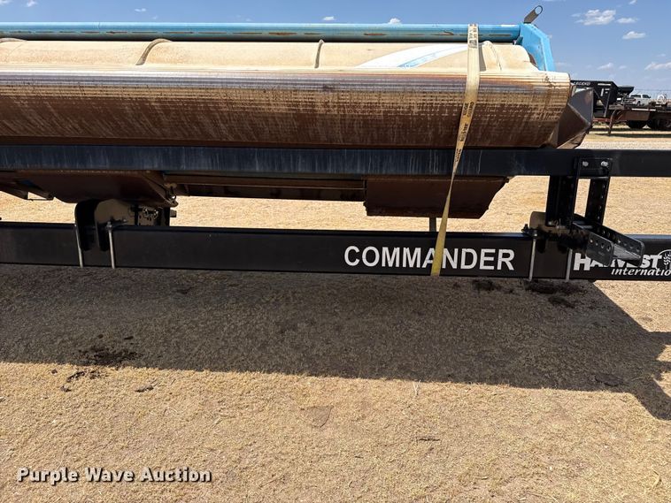 image for item EW4072 Harvest International Inc. 3840 header trailer
