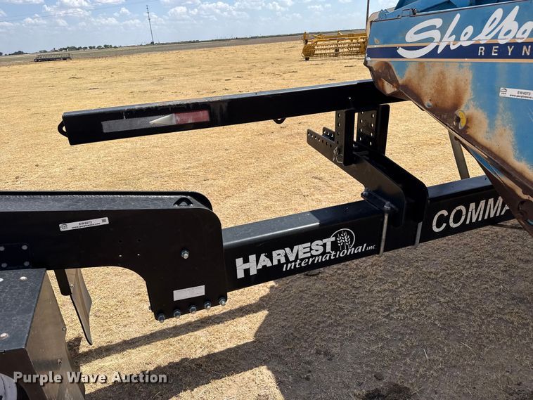 image for item EW4072 Harvest International Inc. 3840 header trailer