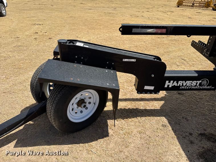 image for item EW4072 Harvest International Inc. 3840 header trailer