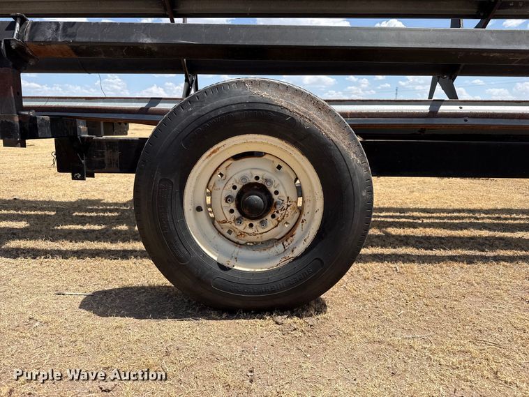 image for item EW4074 header trailer