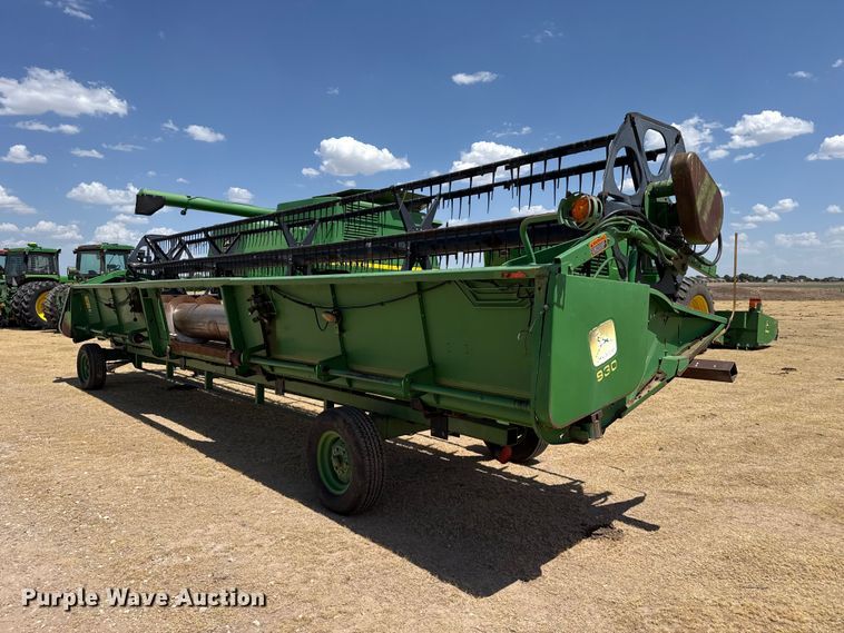 image for item EW4075 John Deere 930 rigid head