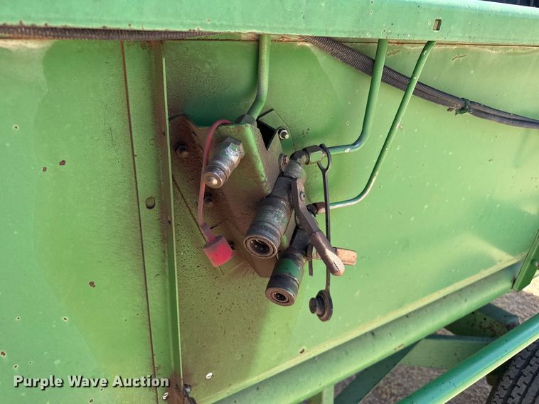 image for item EW4075 John Deere 930 rigid head