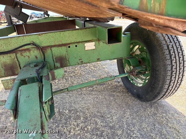 image for item EW4075 John Deere 930 rigid head