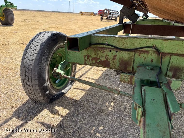 image for item EW4075 John Deere 930 rigid head