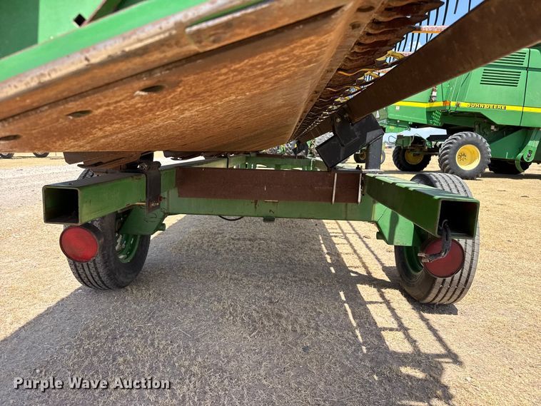 image for item EW4075 John Deere 930 rigid head