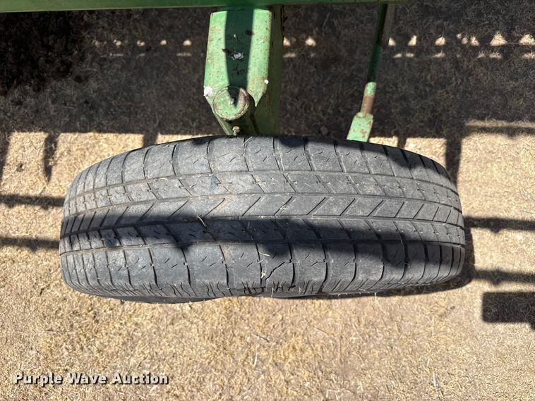 image for item EW4075 John Deere 930 rigid head