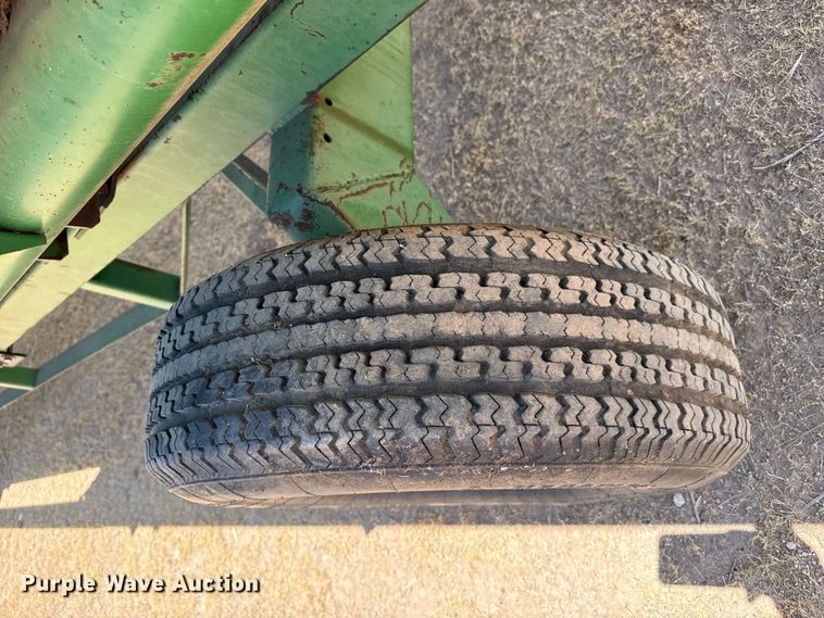 image for item EW4075 John Deere 930 rigid head