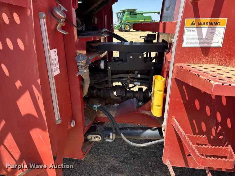 image for item EW4082 2009 Case IH Steiger 385 4WD tractor